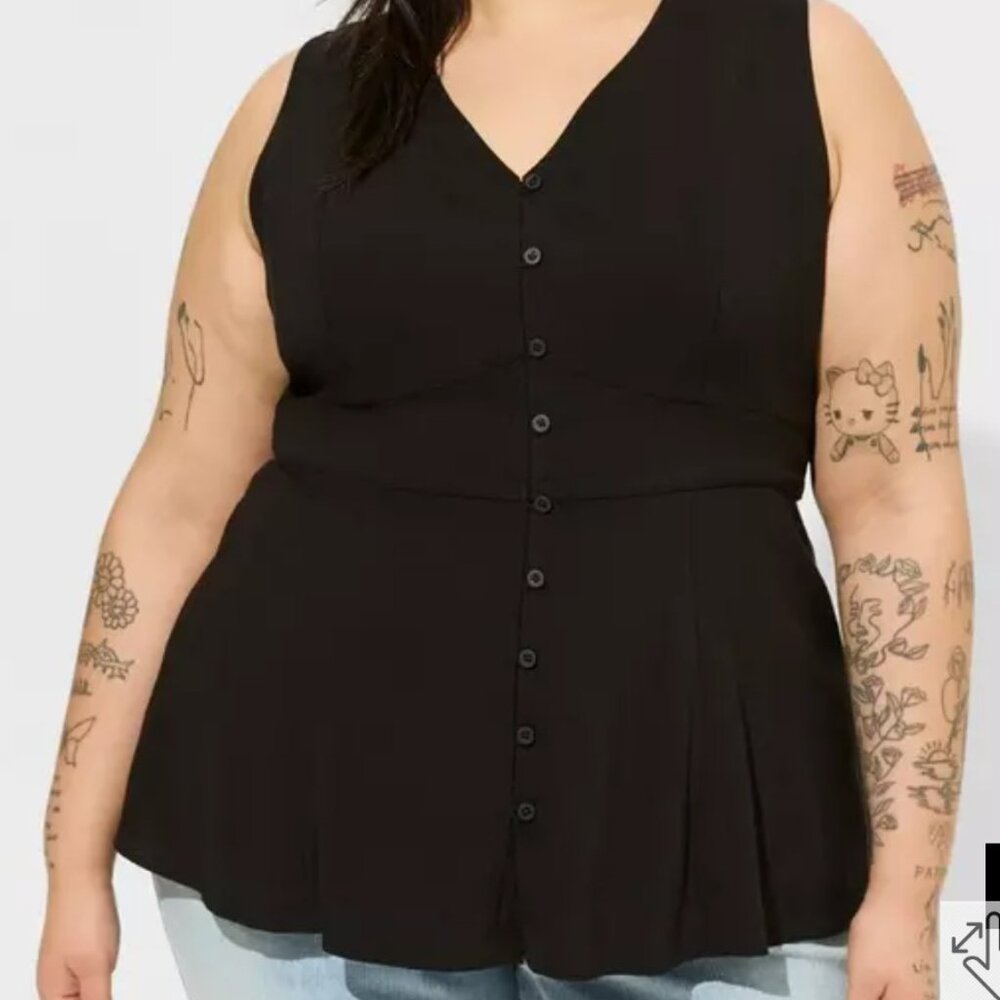 Torrid Rayon Slub Button Up With Waist Detail Tank Sz 4